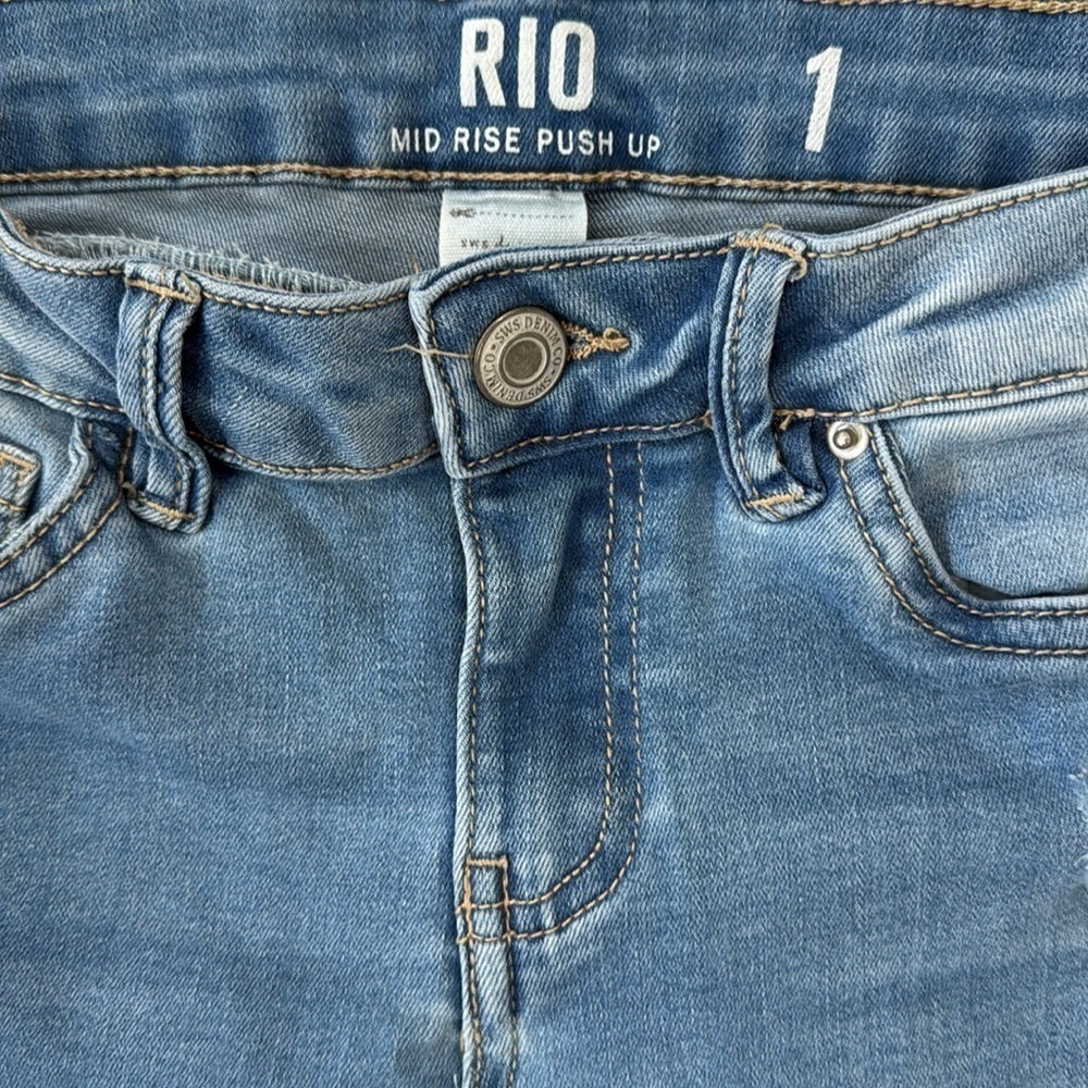 Stretchy mid rise push up jeans - Picture 3 of 6